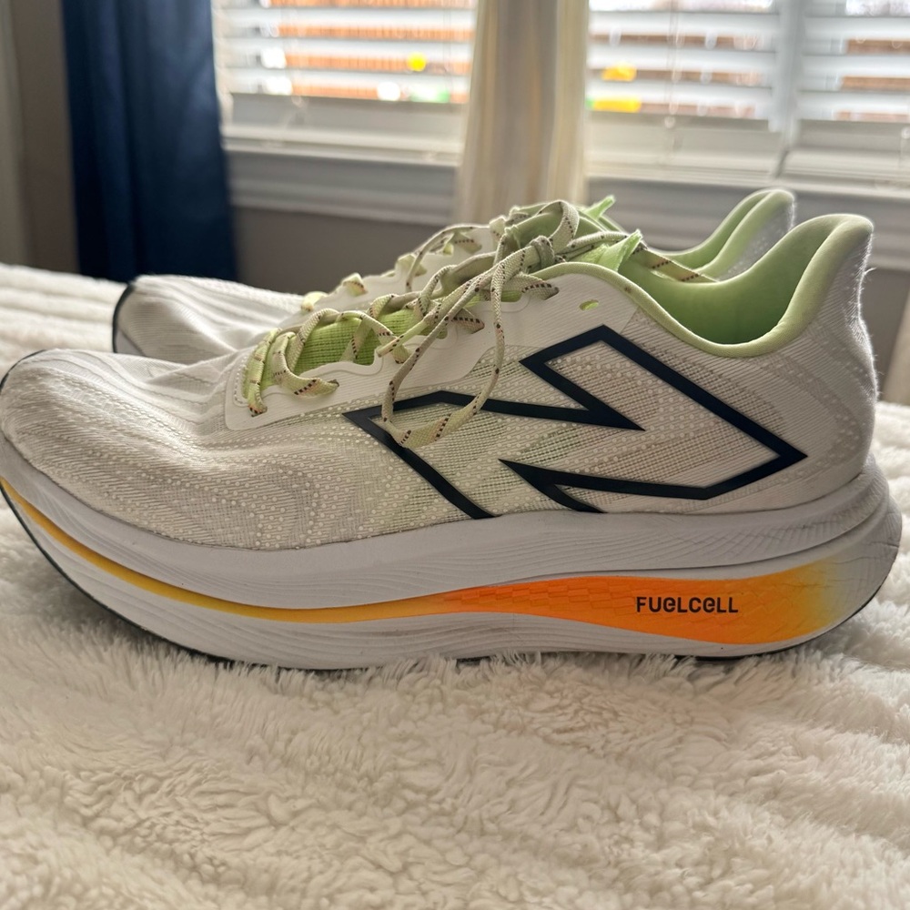 New Balance Fuel Cell Super comp v2 Trainer